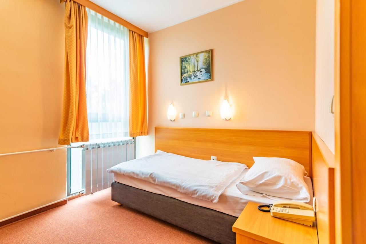 Hotel Park Čakovec Eksteriør billede