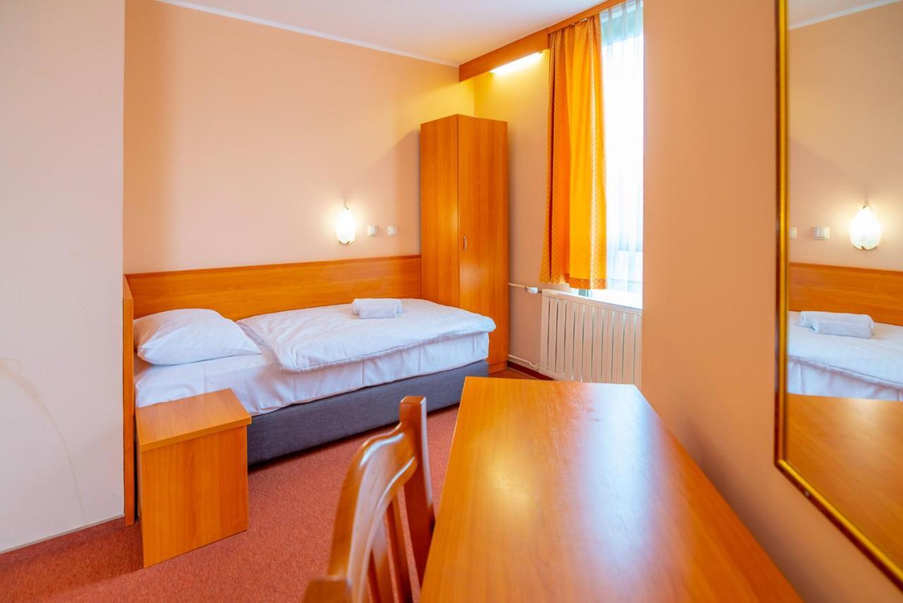 Hotel Park Čakovec Eksteriør billede