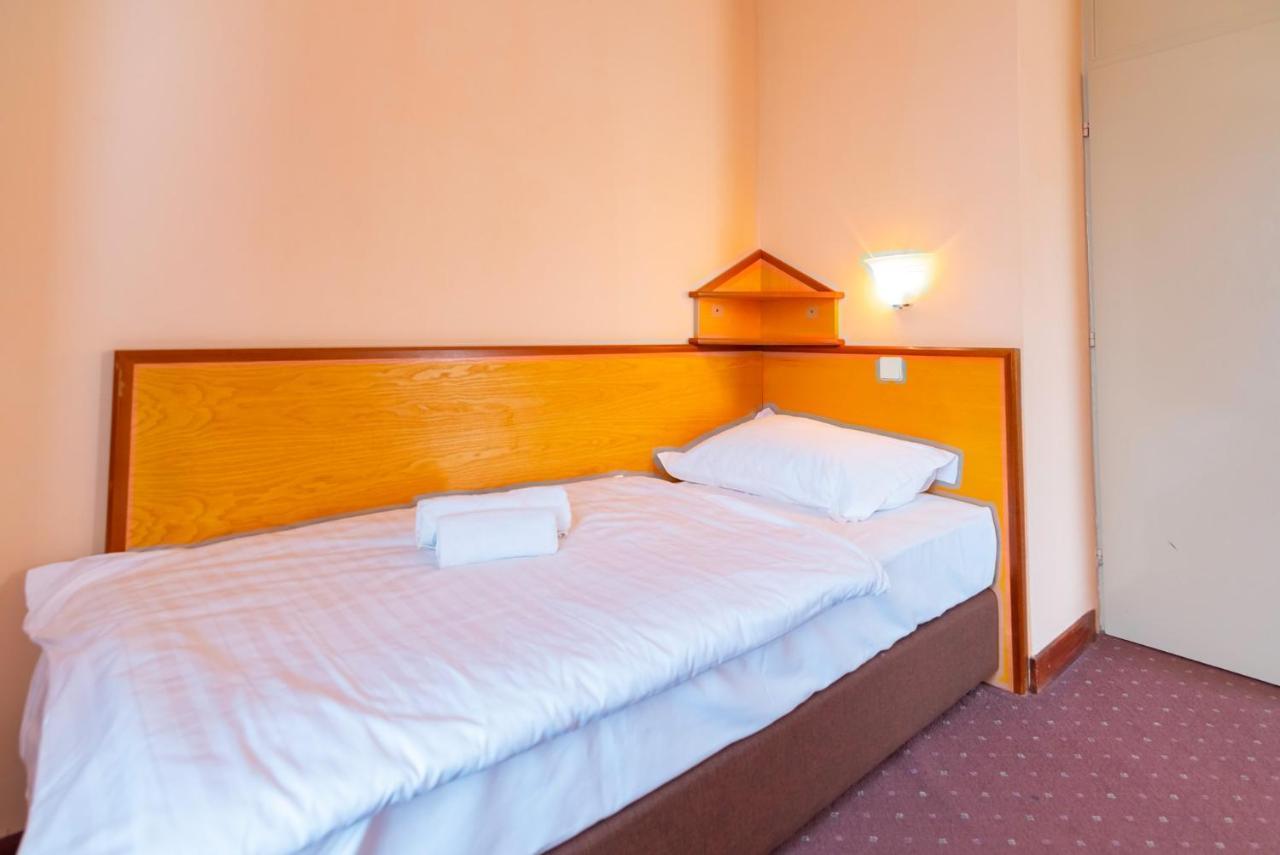 Hotel Park Čakovec Eksteriør billede