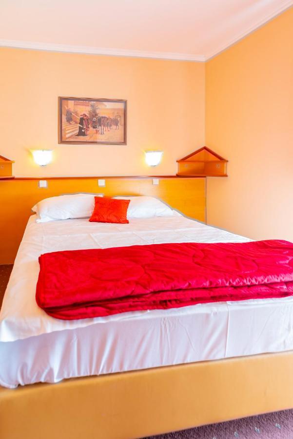 Hotel Park Čakovec Eksteriør billede